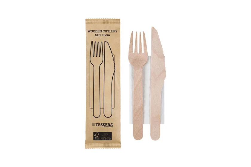 Ξύλινο Κουβέρ FSC®16 cm. (Μαχαίρι-Πιρούνι-Χαρτοπετσέτα)